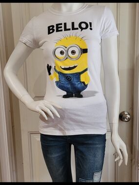 White Babydoll Tee with Yellow Minion Graphic On Front And Back Juniors S